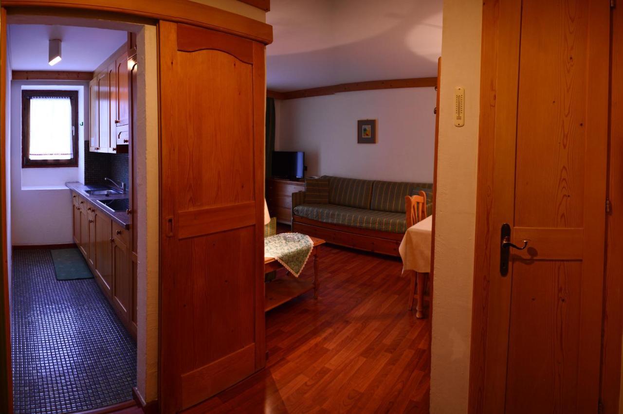 Appartamenti Astoria La Villa Ла Вилла Экстерьер фото
